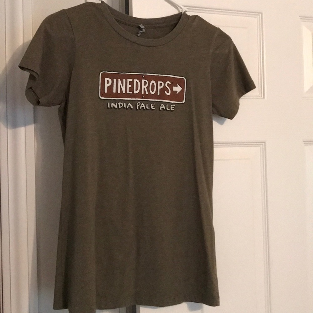 Deschutes Brewery Women’s Fitted Tee